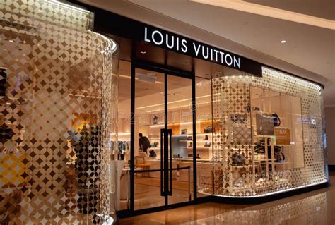 lv shirt malaysia|louis vuitton in kuala lumpur.